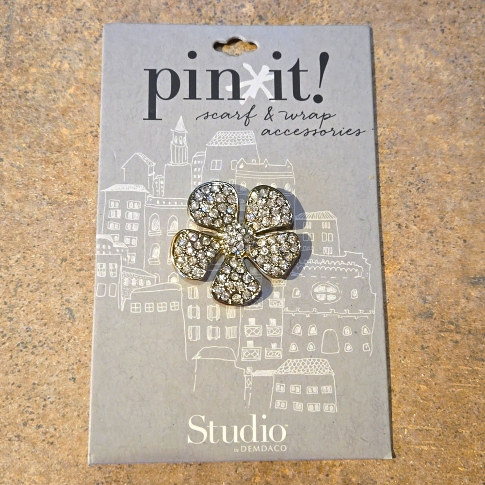 NWT Studio by Demdaco Shimmery Flower Scarf/Wrap "Pin It!" Pin